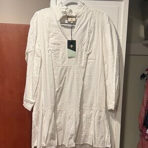 Tuckernuck Ivory Textured Blouse